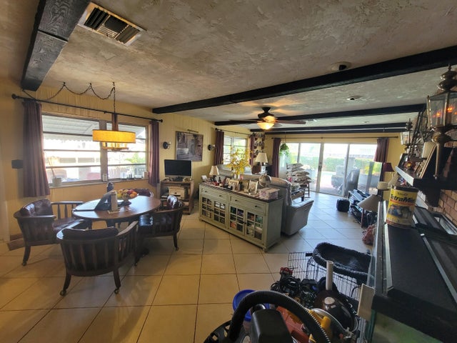 5 of 38 - 370 Se 14th Ave Avenue, Pompano Beach, FL