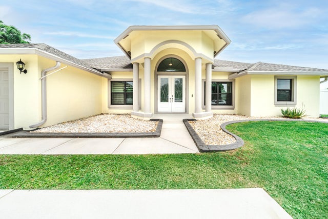 4 of 40 - 1601 Sw California Boulevard, Port Saint Lucie, FL