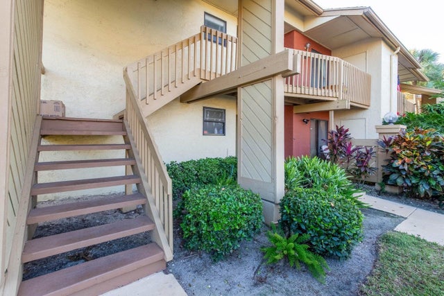 1 of 11 - 13045 Albright Ct #12, Wellington, FL