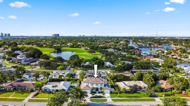 3 of 32 - 556 Greenway Drive, North Palm Beach, FL