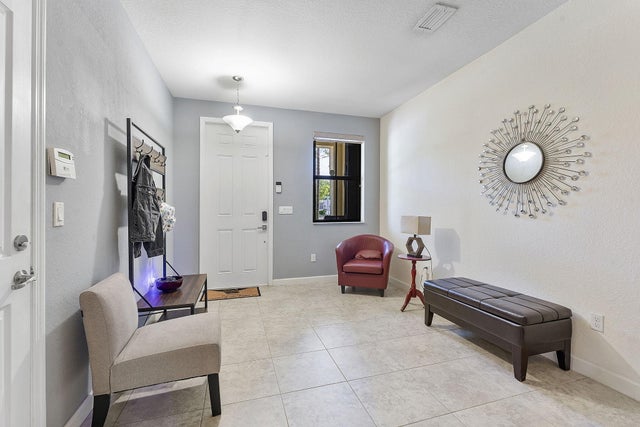 4 of 26 - 4080 Devenshire Ct, Coconut Creek, FL