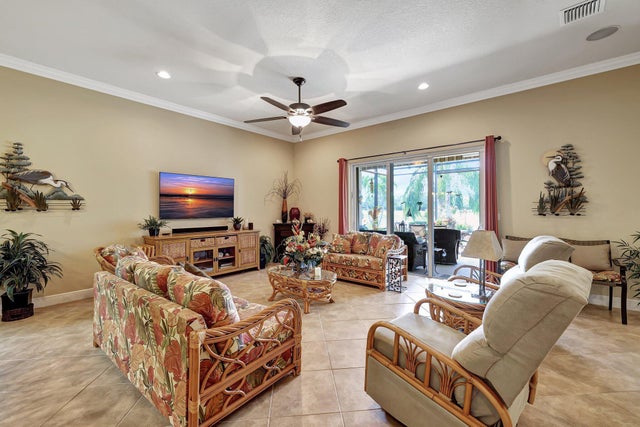 4 of 22 - 10403 Sw Waterway Lane, Port Saint Lucie, FL
