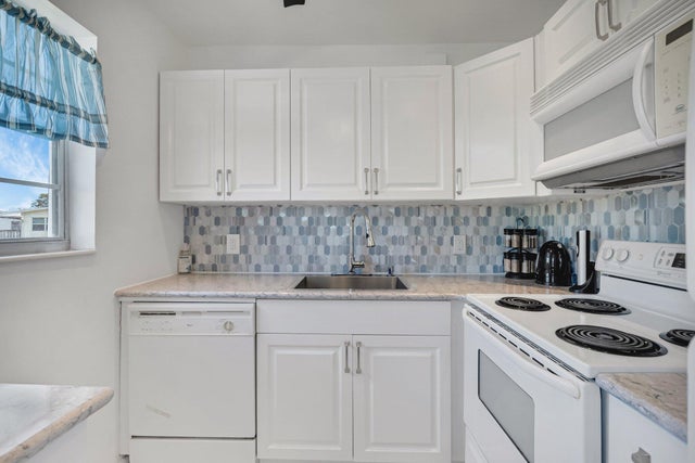 1 of 84 - 376 Markham Q, Deerfield Beach, FL
