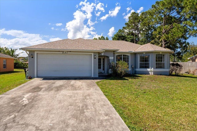 2 of 35 - 531 Se Evergreen Ter, Port Saint Lucie, FL