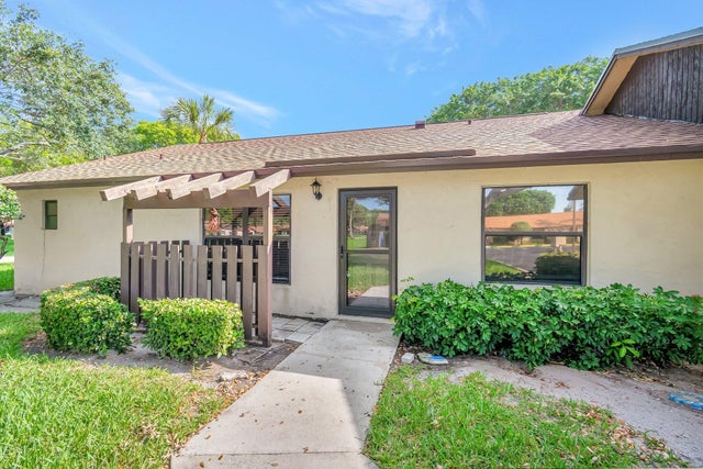 2 of 31 - 49 Via De Casas Norte, Boynton Beach, FL