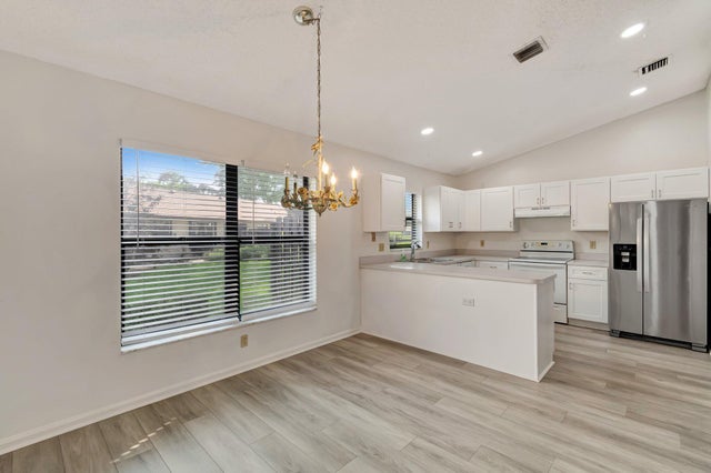 4 of 31 - 49 Via De Casas Norte, Boynton Beach, FL