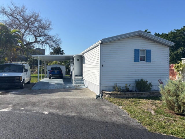 1 of 33 - 5381 Sw 35th Street, Davie, FL