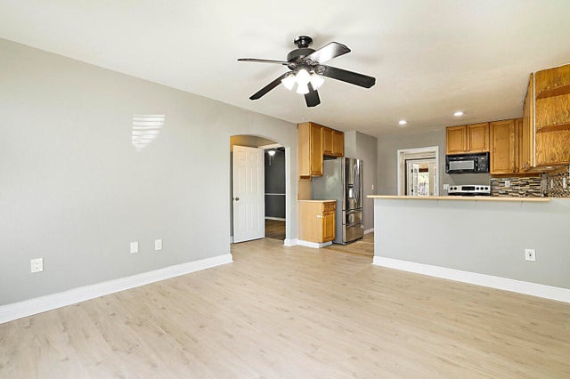 1 of 34 - 4919 Carver Street, Lake Worth, FL