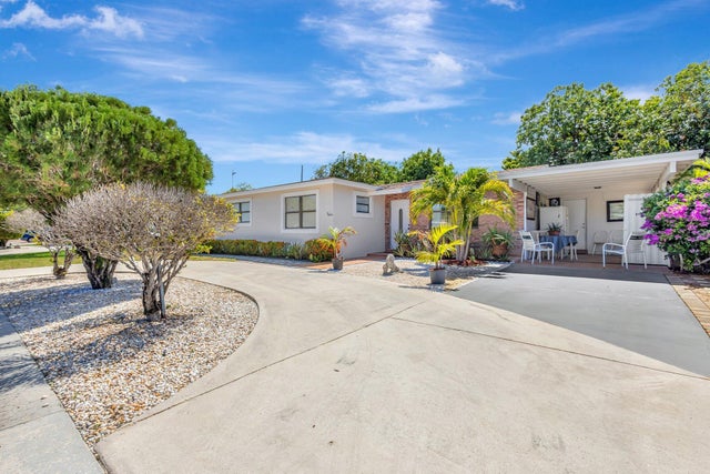 2425 S Florida Mango Road, West Palm Beach