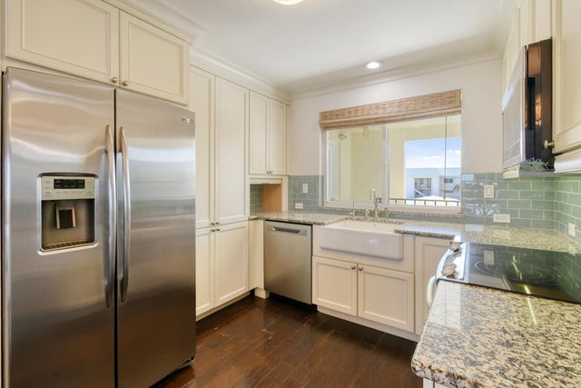 4 of 68 - 325 Beach Road #301, Tequesta, FL