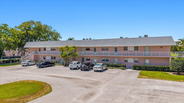 2 of 31 - 18081 Se Country Club Drive #130, Jupiter, FL