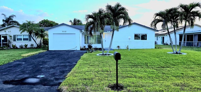 4 of 30 - 7112 Pine Manor Drive, Lake Worth, FL