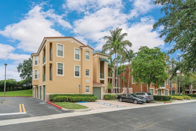 5 of 55 - 11760 Saint Andrews Pl #302, Wellington, FL