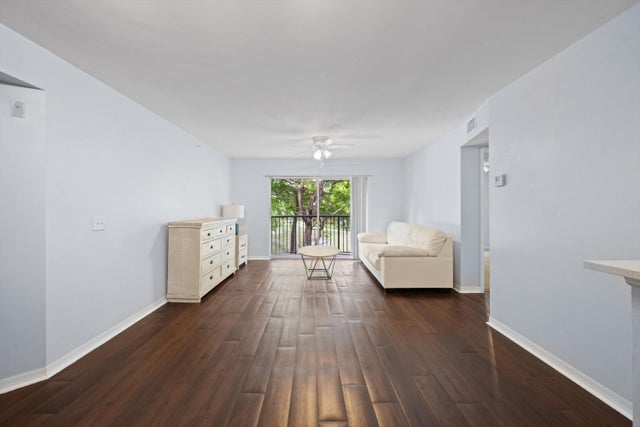 3 of 23 - 4179 N Haverhill Road #609, West Palm Beach, FL