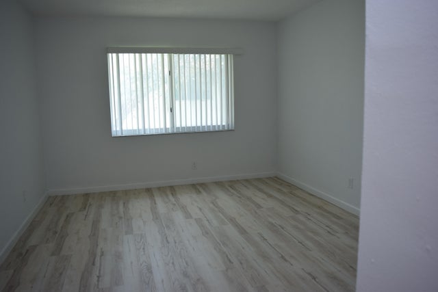 5 of 17 - 151 Se 6th Av #14, Pompano Beach, FL