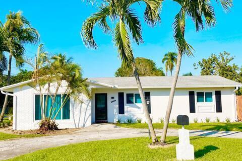 2 of 28 - 2809 Sw 46th Street, Dania Beach, FL