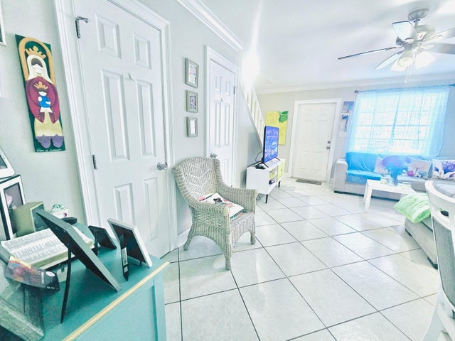 4 of 9 - 2018 S 10th Street Street #c, Fort Pierce, FL