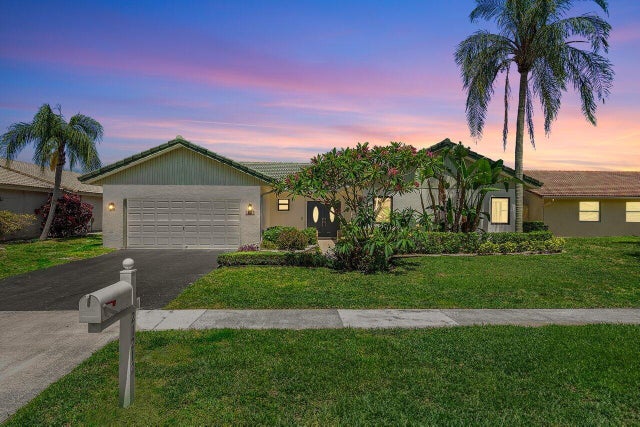 1 of 48 - 21212 Escondido Way, Boca Raton, FL