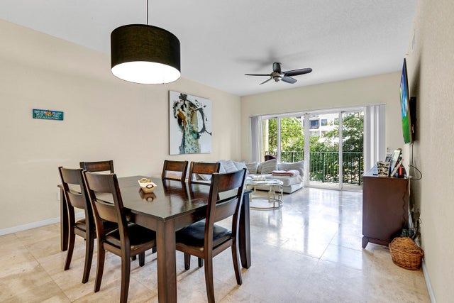 5 of 22 - 1640 Presidential 307 Way #307, West Palm Beach, FL