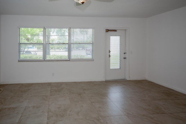 5 of 28 - 134 Southampton #b, West Palm Beach, FL