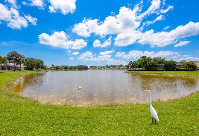 4 of 48 - 520 Sw Cyrilla Trl, Port Saint Lucie, FL