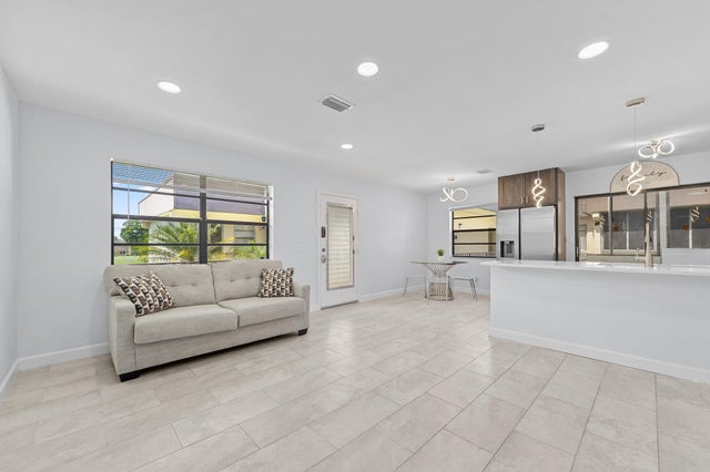 5 of 65 - 234 Capri E, Delray Beach, FL