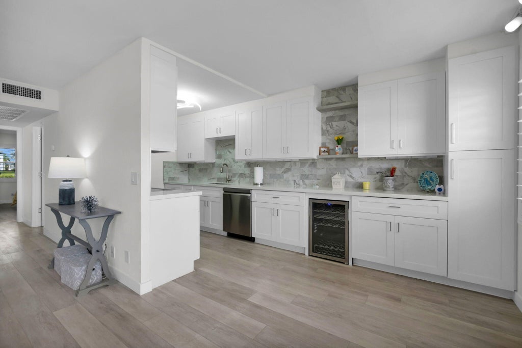 1084 Guildford E, Boca Raton