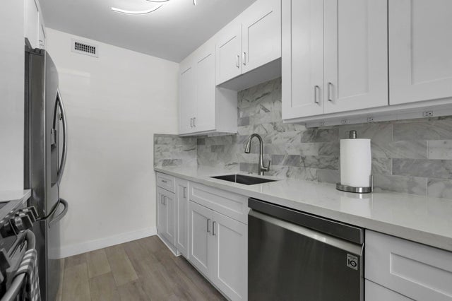 3 of 62 - 1084 Guildford E, Boca Raton, FL