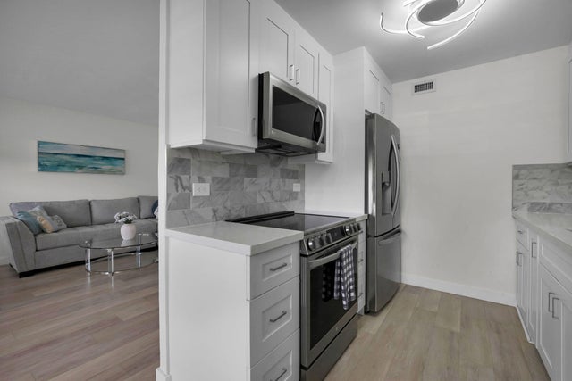 4 of 62 - 1084 Guildford E, Boca Raton, FL
