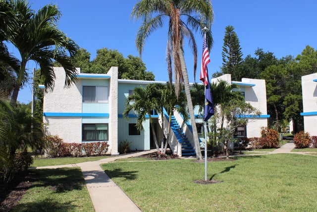 3 of 22 - 1560 Ne 12th Ter #d9, Jensen Beach, FL