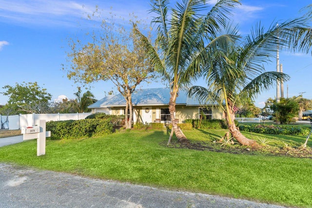 2 of 46 - 2070 Ne Arch St, Jensen Beach, FL