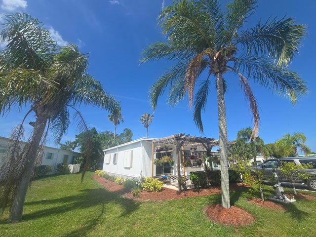 1 of 33 - 6 Don Quixote Lane, Port Saint Lucie, FL