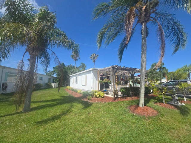 5 of 33 - 6 Don Quixote Lane, Port Saint Lucie, FL