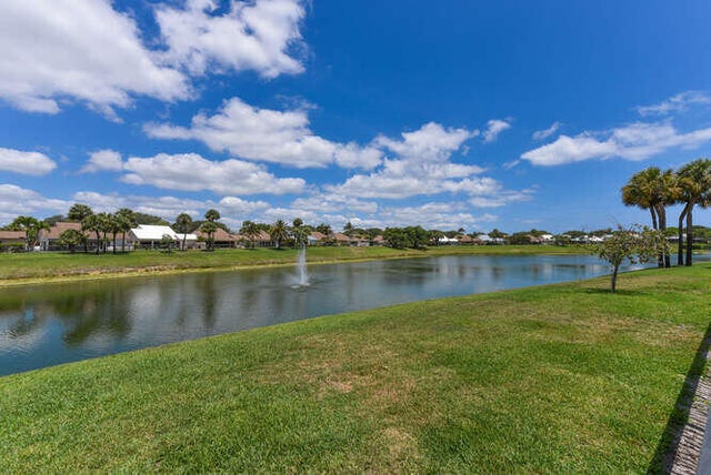 5 of 37 - 150 Beach Summit Court, Jupiter, FL