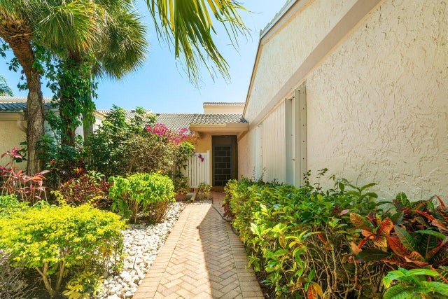 5 of 66 - 65 Eastgate Drive #b, Boynton Beach, FL