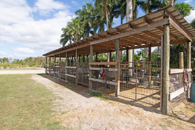 5 of 34 - 6329 Park Lane E, Lake Worth, FL