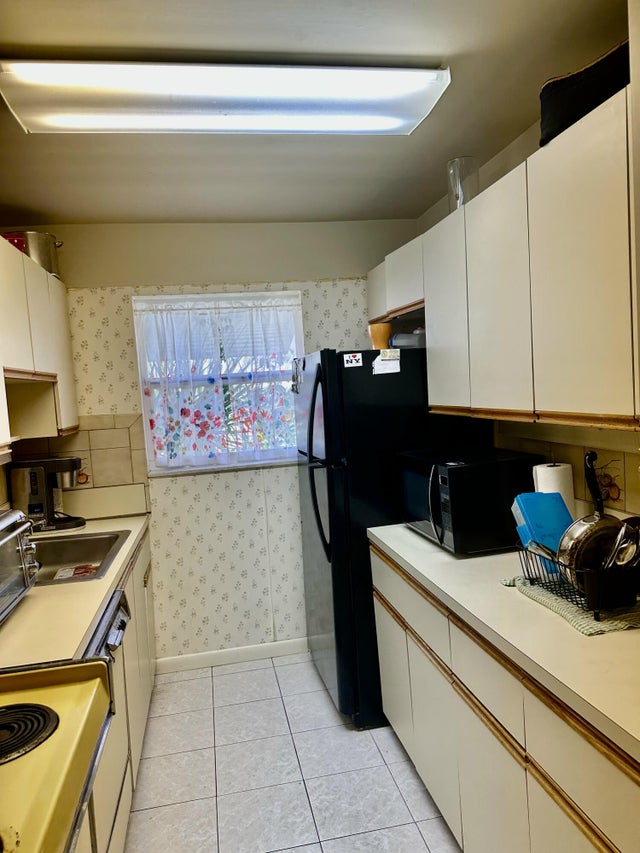 2 of 8 - 767 E High Point Drive E #c, Delray Beach, FL