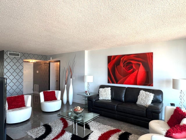 3 of 31 - 3400 N Ocean Drive #905, Singer Island, FL