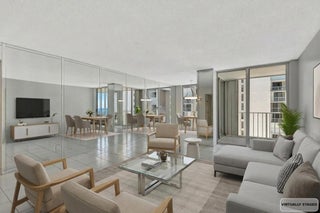 Photo of Listing #RX-11092681