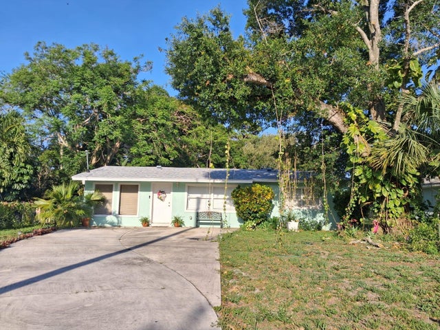 2 of 30 - 2506 Oleander Blvd, Fort Pierce, FL