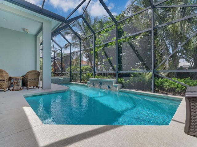 3 of 36 - 1384 W Island Club Square, Vero Beach, FL