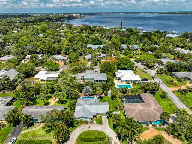 3 of 42 - 206 Se Wentworth Dr, Stuart, FL