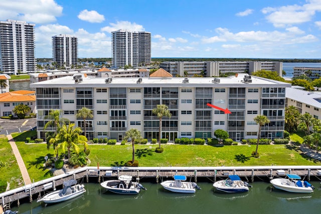2 of 50 - 29 Yacht Club Drive ##302-d, North Palm Beach, FL