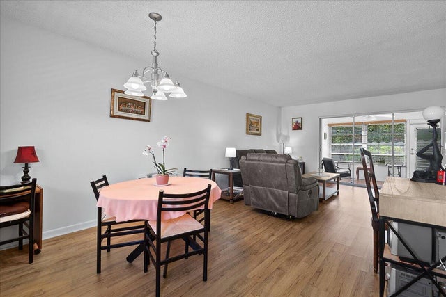 2 of 28 - 884 Worcester Lane, Lake Worth, FL