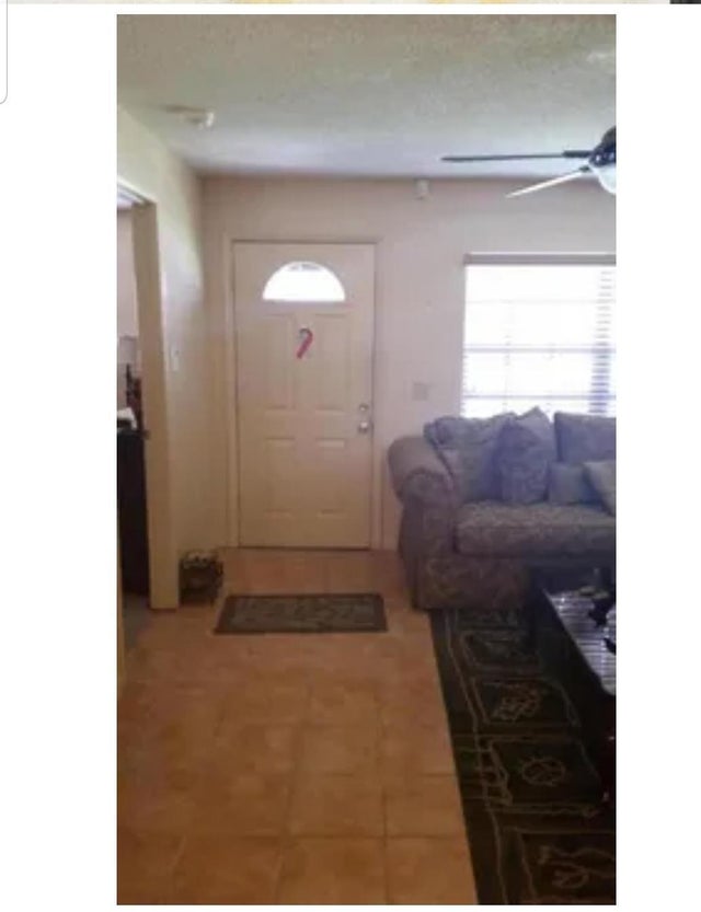 3 of 18 - 3209 Jersey Ct, Fort Pierce, FL