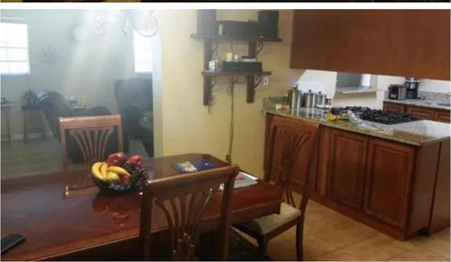 5 of 18 - 3209 Jersey Ct, Fort Pierce, FL