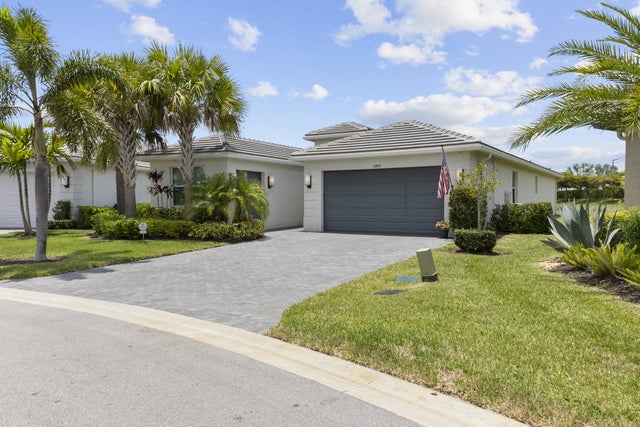 1 of 75 - 10847 Sw Sunray St, Port Saint Lucie, FL