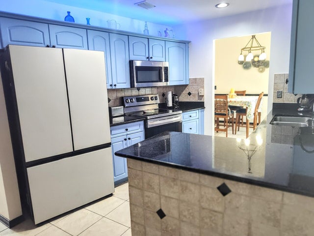5 of 23 - 1514 Se Manth Lane, Port Saint Lucie, FL