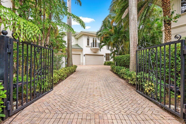 3 of 59 - 713 Se 10th St, Delray Beach, FL