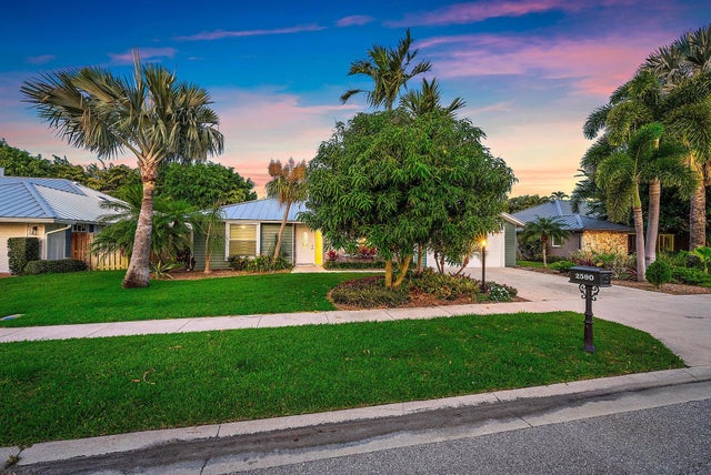 2 of 40 - 2590 Monaco Terrace, Palm Beach Gardens, FL